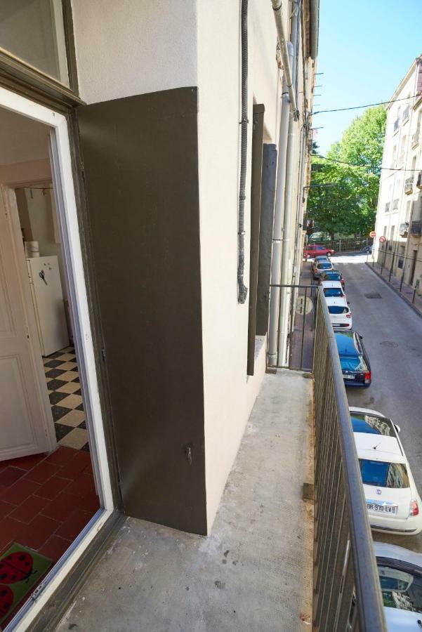 Appartement Calme En Plein Centre Ville سُت المظهر الخارجي الصورة